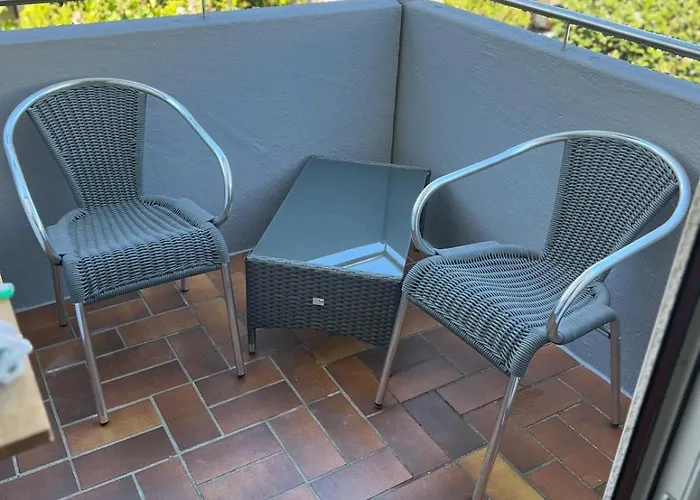 Naehe Flughafen Und Messe *